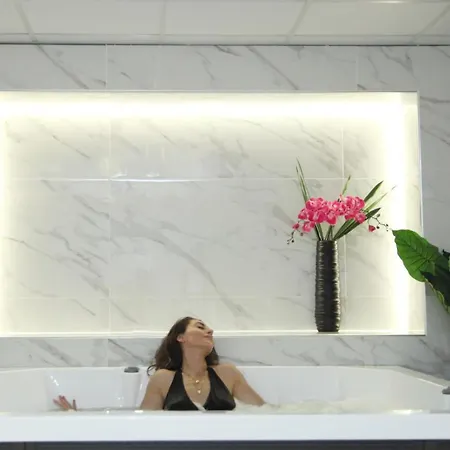 Ellin & * Kallithea (Chalkidiki)